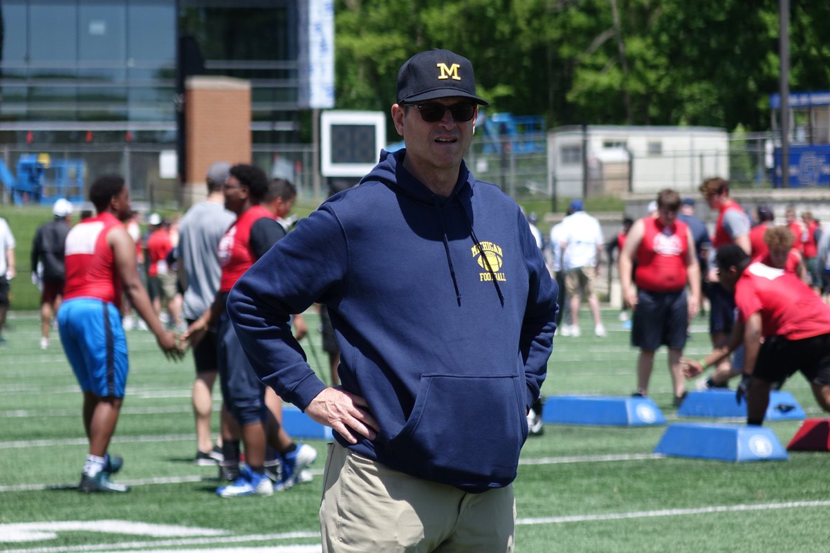RT @BriceMarich: Quick note on one of #Michigan's top 2021 targets (VIP) https://t.co/ppg96N47kc https://t.co/85gf4hHfc5