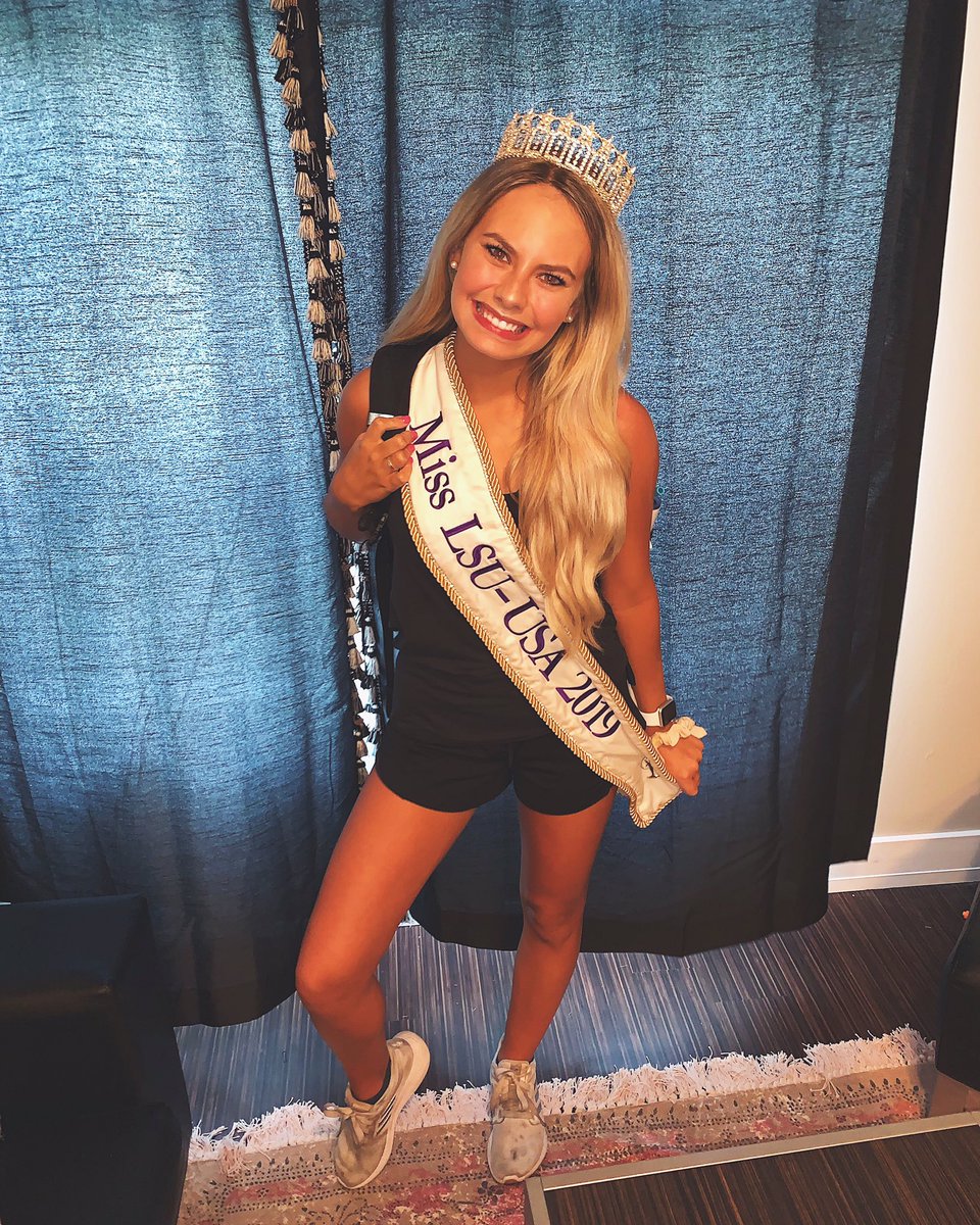 Wishing everyone a great first week of school &amp; a great semester!! ⭐️