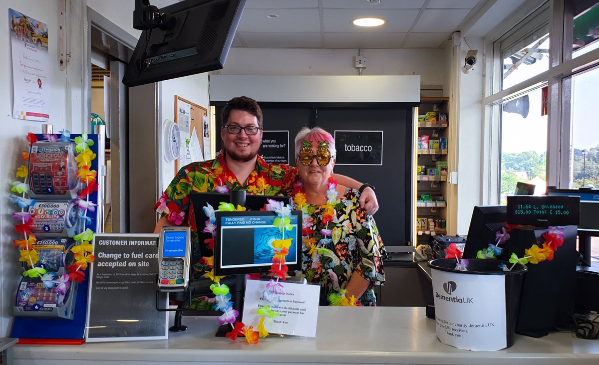 SuchyNicole's tweet photo. A fantastic Community Day Singing &amp; dancing to our talented colleagues who played and sang today! Raffles/games &amp; membership along side other co-operative businesses! Customers have been so generous &amp; supportive.THANK YOU! 💚 @frary_chris  @johnnickson6 @mycoopfood  #beingcoopy https://t.co/vcX1llj4Vv