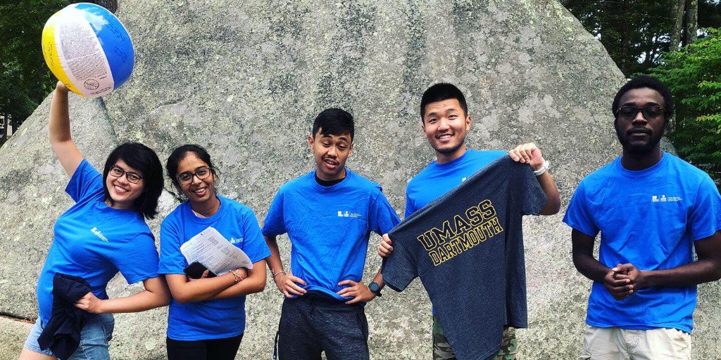 UMassDGSSP's tweet photo. Today's the day! It's check-in day and UMass Dartmouth Navitas GSSP Orientation Leaders are on the lookout for new students! #umassdinternational https://t.co/gqxBMUfiaq
