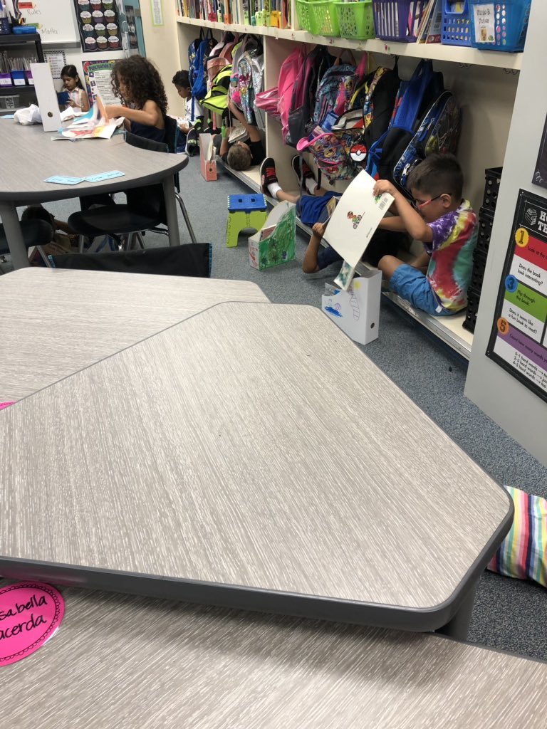 tmoore08134's tweet image. 1st grade building our good reading habits while building stamina #gesshineon #GCISDHumanities