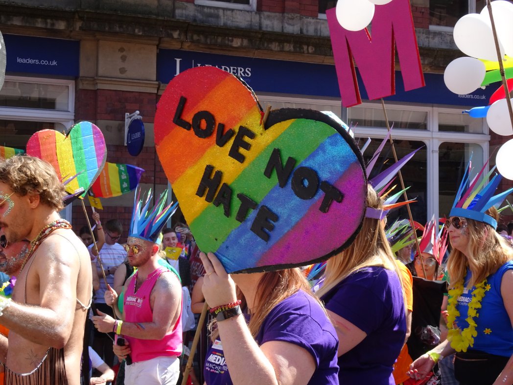 For me this really sums up what #Pride is all about. 

Had a fab time at the <a href="/ManchesterPride/">Manchester Pride</a> on Saturday. Huge thanks to all of the organisers. 

<a href="/visit_mcr/">Visit Manchester</a> #MCR #ManchesterPride #manchesterpride2019 #LoveNotHate