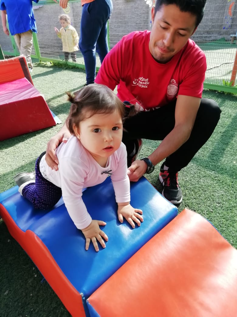 Tweet Polymeswn Apo Junji Valparaiso Junji Valpo Twitter