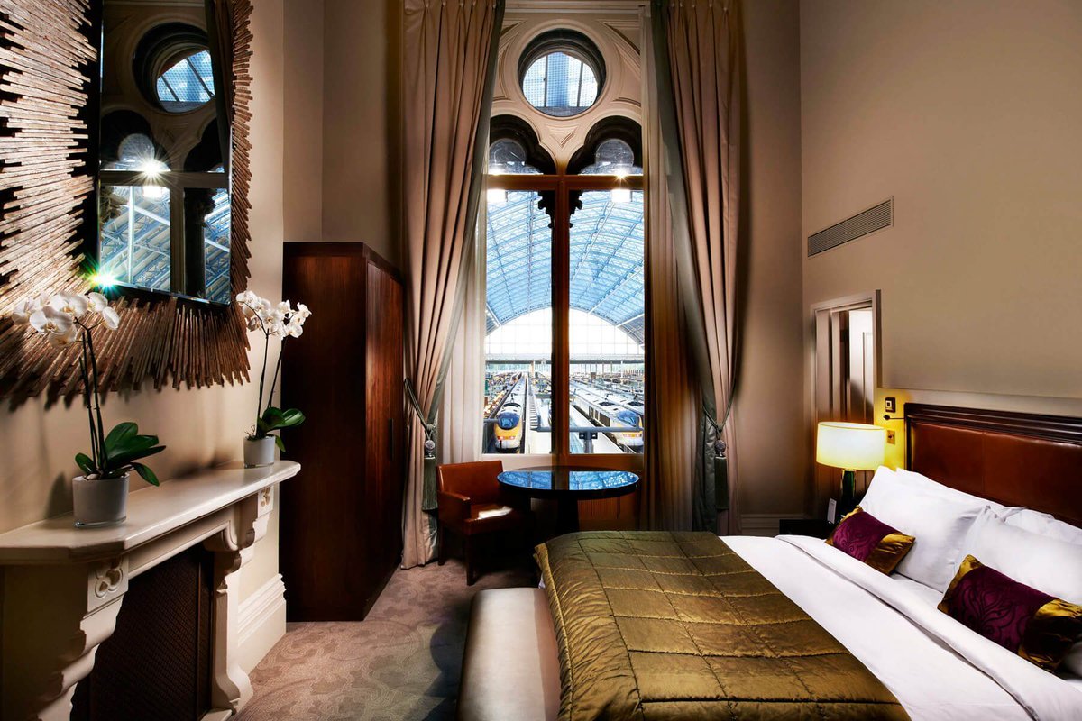 spabreaks's tweet photo. Introducing the next spa from our Elysium Collection - @StPancrasRen #ElysiumCollection https://t.co/F2O1QkYzVK https://t.co/fGE1qyTFPm