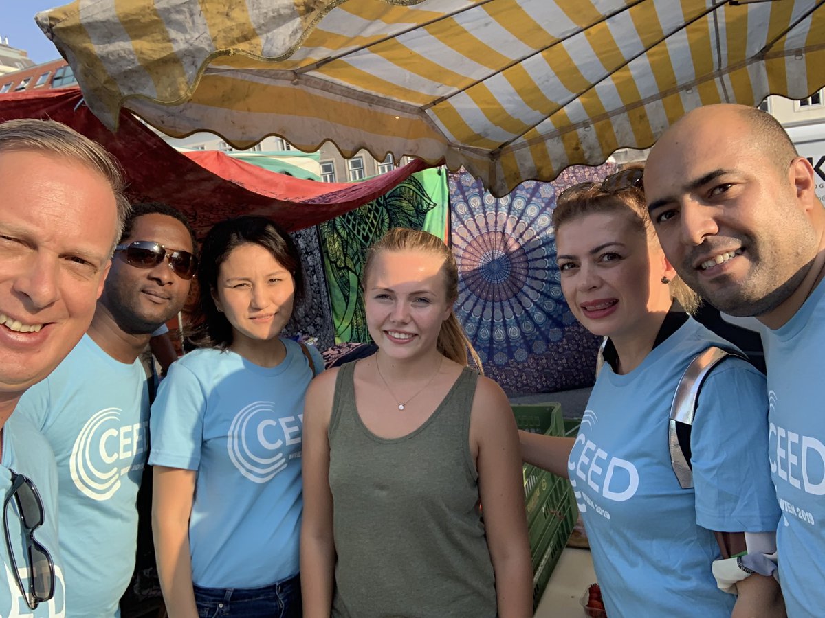 Scavenger hunt in Wiena. We took a pic with a lovely female entrepreneur Melanie #ceedinwien #winning