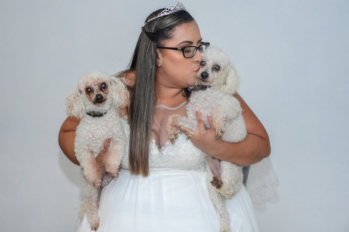 DaX_64's tweet photo. Mi esposa😍🤵👰
La persona más importante en mi vida ahora va a estar con migo por toda la vida ♥️
La amo y nunca he amado a nadie ni la mitad de lo que la amo a ella ❤️
Soy el hombre más afortunado de todos 💗 https://t.co/CeNmJBHHOQ