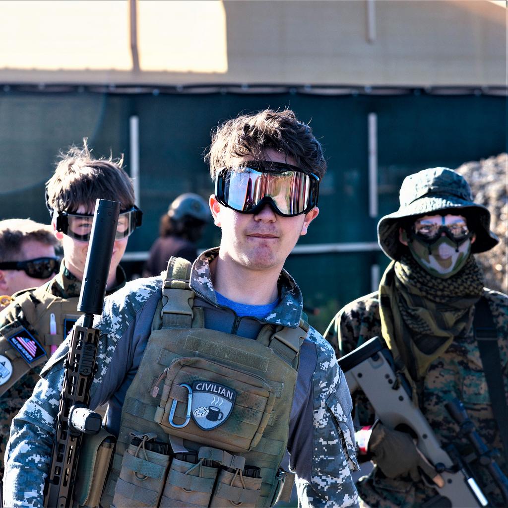FoxAirsoft's tweet photo. How is airsoft going for you this Summer?
#foxairsoft #airsoft #airsoftcolorado #milsim #beginnerairsoft #fafairsoft https://t.co/AMqzl9lV7M