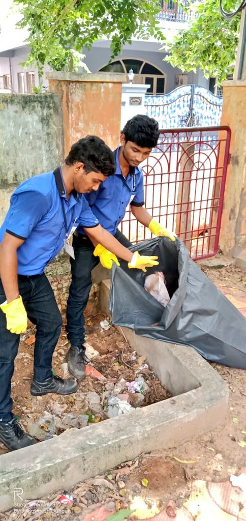 ChukkalaT's tweet photo. @sdivisakh @HPCL Today I am going to ravindhara Park me and my faculty clean the park 
I  supported swachhta pakwada
Clean India great India https://t.co/sxFRvrPfpu