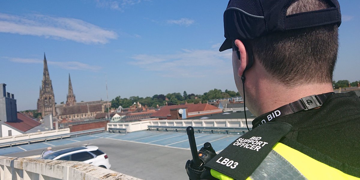 #APPEAL <a href="/LichfieldBID/">Lichfield BID</a> businesses reported 2 males attempting theft by distraction and intimidation tactics on Monday, fleeing #Lichfield when spotted by BID Support Officers. If you have any information please contact <a href="/StaffsPolice/">Staffordshire Police</a> on 101 or Facebook chat quoting ref 405 of 26/08