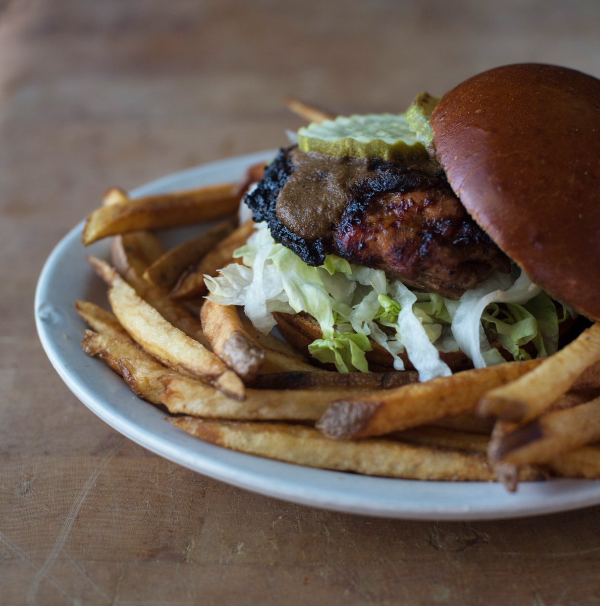 We know it's not fair in the #chickensandwichwars to go full out #jerk but we couldn't help topping our oven-baked sandwich w/ Chef John's special jerk sauce. <a href="/MarianosMarket/">Mariano's</a>