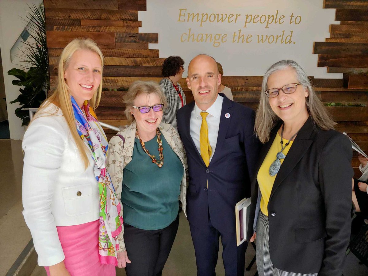 KirkDBorne's tweet photo. "Data: Collect it. Share it. Use it" <=> Key theme at the @MFRIPurdue #MeasuringCommunities Report launch event, hosted by @BoozAllen
https://t.co/JRfi0jQ8LR
#BigData #Analytics #DataDriven #Data4Good
HT @BesaPinchotti @farrellta @NAVSOInc @ProfessorMLK https://t.co/00Yl1DBbQL