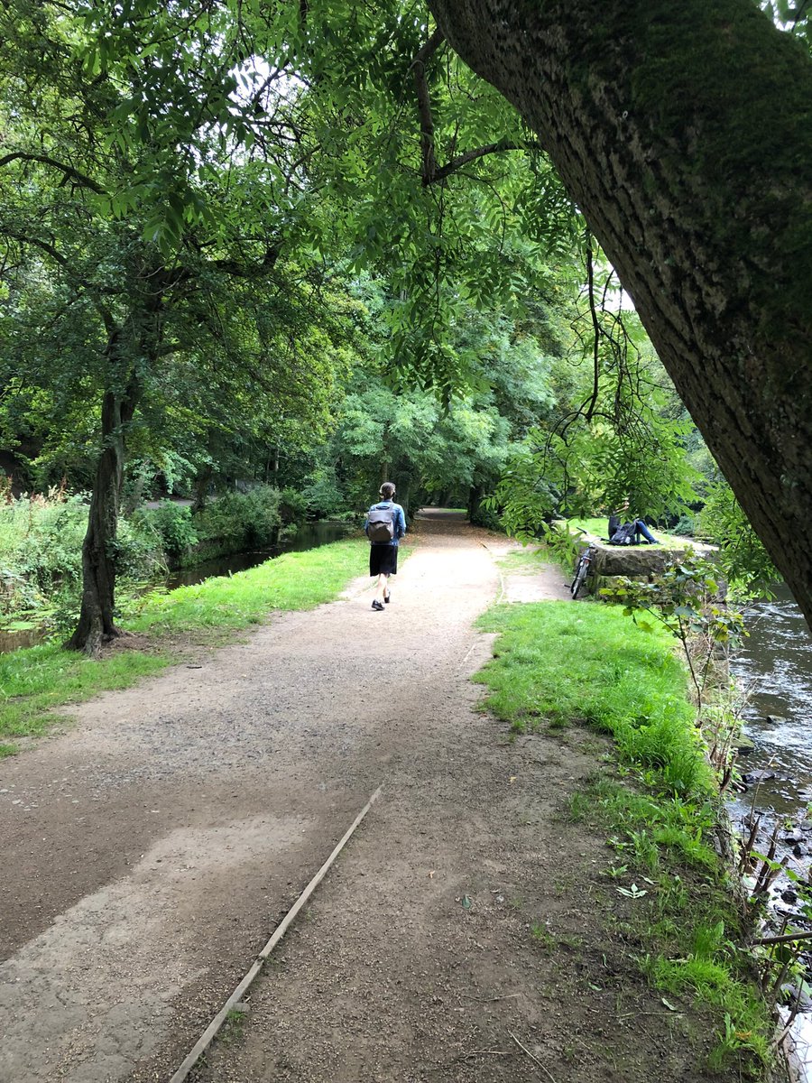 louise_mccombie's tweet photo. A pleasant wee walk to the shops #AHPsActive #stillnotraining https://t.co/IWi07QKH9u