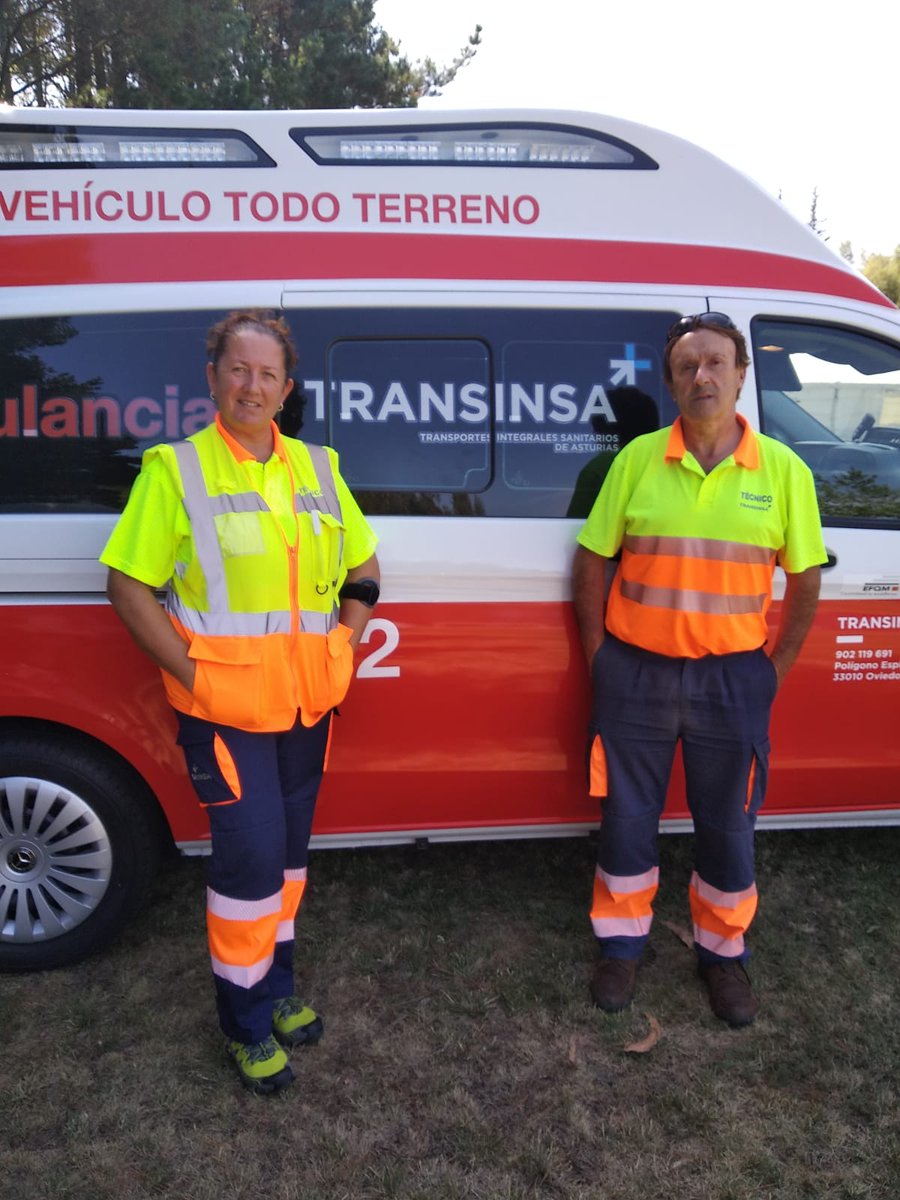 transinsa's tweet photo. 🚑 Os dejamos unas fotos de nuestros #TES en los eventos en los que #Transinsa ha estado velando por la seguridad de l@s asistentes durante este fin de semana 👇
📸 Unirock, Quincena Deportiva de Tapia, Subida a Castrillón y Día Jubilado en Villayon.
#PersonasQueAyudanAPersonas https://t.co/Pu6QX3mmjg