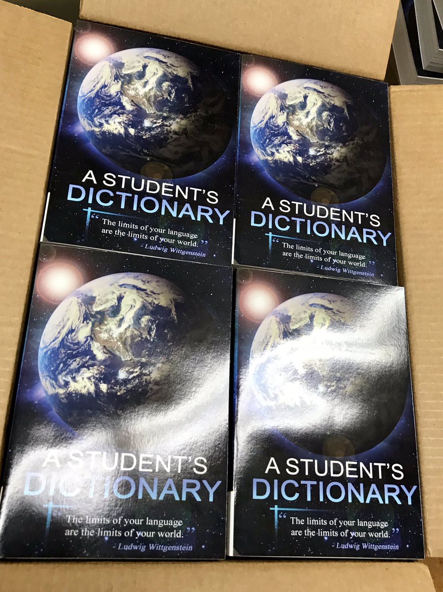 ATLAirprtRotary's tweet photo. Enjoying the opportunity to Serve with @ATLAirprtRotary and @FamilyLifeMin providing Dictionaries to local elementary school students @WAServes @Rotary https://t.co/IzG526cuuh