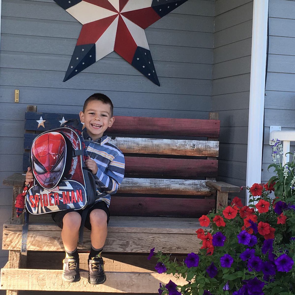 Laurabach85's tweet photo. My first grader 😘 #bryceman https://t.co/Wkc9U8sv5d