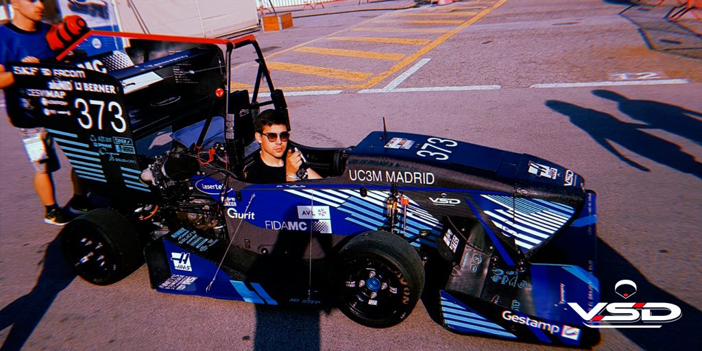 VSD_Events's tweet photo. El fin de semana pasado los chicos del @FormulaUC3M asistieron a una nueva cita con los circuitos en la #FormulaStudent. Esta vez el destino para finalizar esta edición fue el @Circuitcat_es🙂
💪¡Gran trabajo! 👏
#ApoyandoelTalento #EquipoVSD https://t.co/3Qn1OzIkGi