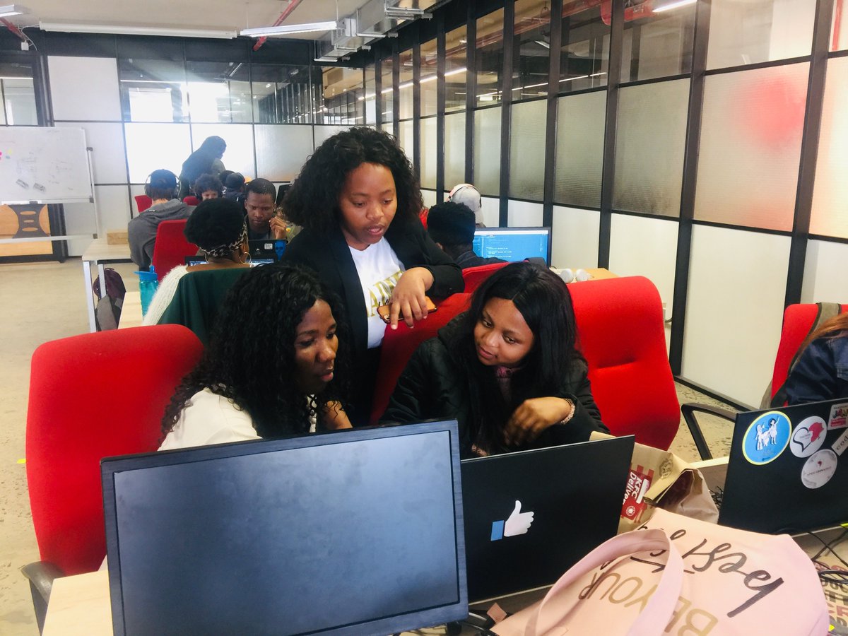 Uber5_SA's tweet photo. At @project_codeX mentoring with the team 

#mentoring #mentoringtuesday #makingadifference https://t.co/VW13dok0tB