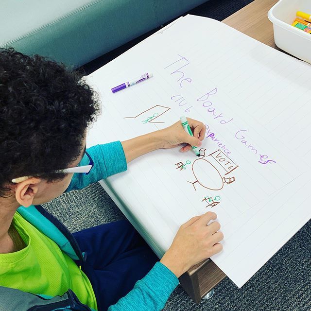 PSIHighSchool's tweet photo. Angelo is hard at work on his #journeymap Students are doing a #miniproject so they can learn the #designthinking process. #psihigh #WeMakeStuff #rethinkhighschool https://t.co/OZcvCbDBBV