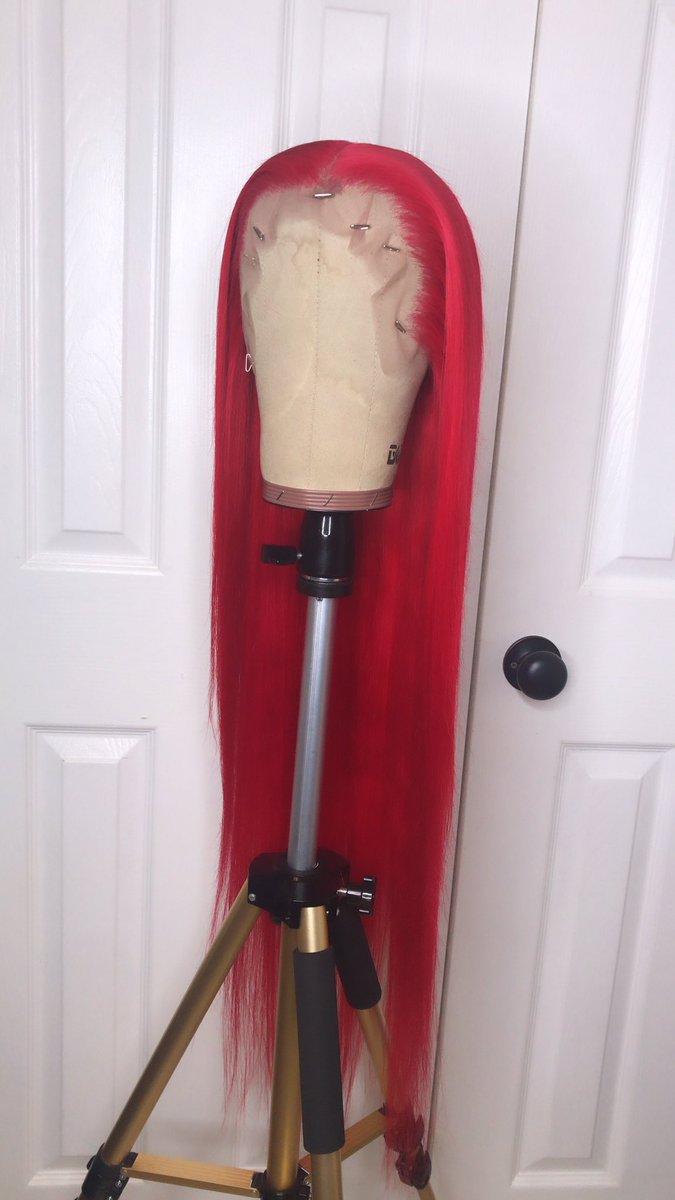 reneetheroze's tweet photo. HOT GIRL SUMMER RIGHT? 🥵 Unit NOT FOR SALE! However, I can create you one just like ittttt 🥰! $85 custom machine sewn units, special ends August 31st! *Must provide your own hair* https://t.co/oL9zZYclc1
