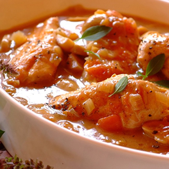 timeforsupperKW's tweet image. The month is almost over! Lucky for you, we have an amazing #SeptemberMenu, with so many mouth-watering options like our Ragu Rustico! 🍅 

#SupperWorks #Waterloo #KWAwesome #CleanEating #FreshMeals #MealPrep