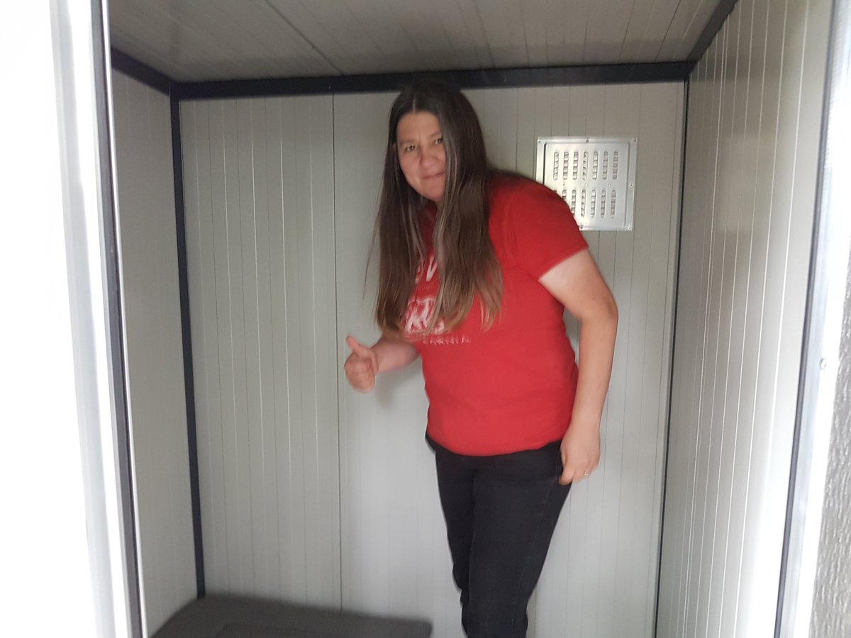 SpinMcr's tweet image. Beds arrived for @streetpawsvet Kennels at Spin, excited to get them open n full, no more does a street dog owner have to make the heart breaking choice of the dog or a bed.#endhomelessness