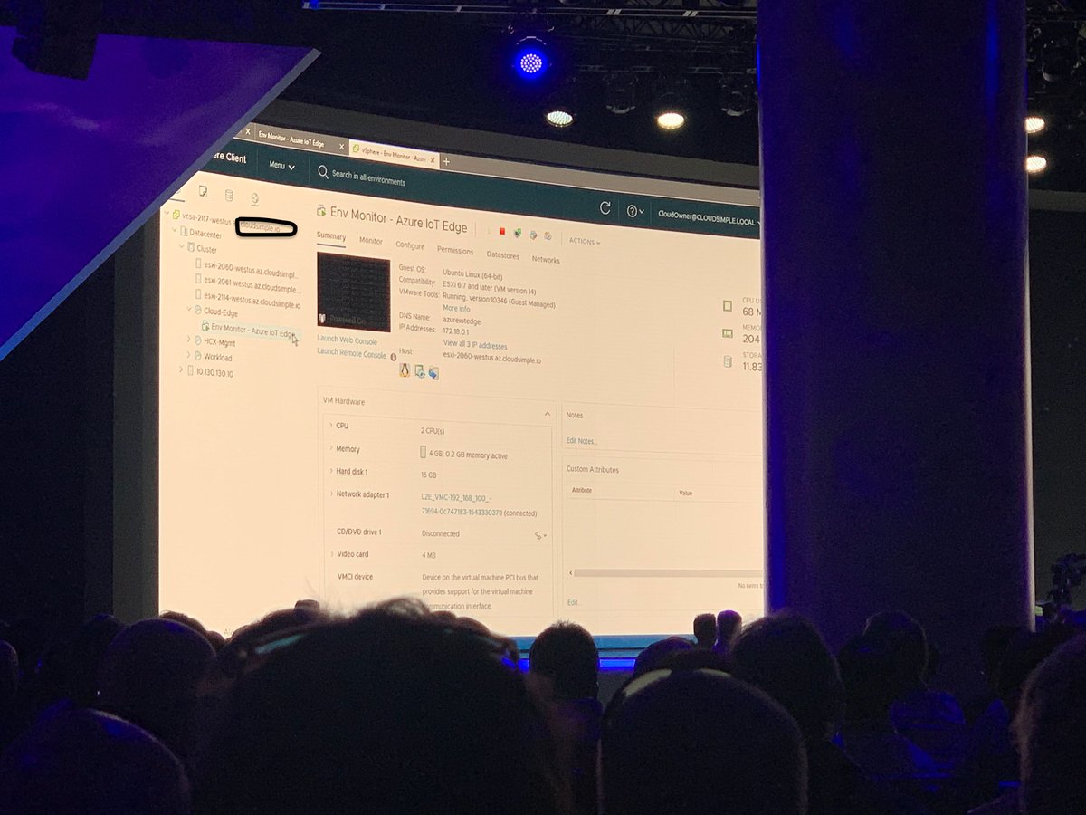 There's still time to catch <a href="/VMware/">VMware</a> CTO @CamHaight's technical keynote where you can spot a brief demo of #datamigration instances via the <a href="/Azure/">Microsoft Azure</a> #VMware Solution by @CloudSimple. #CloudSimple #Microsoft #VMworld #VMworld2019 #vmaas #vexpert #vcloud #datacenter #dataknowledge