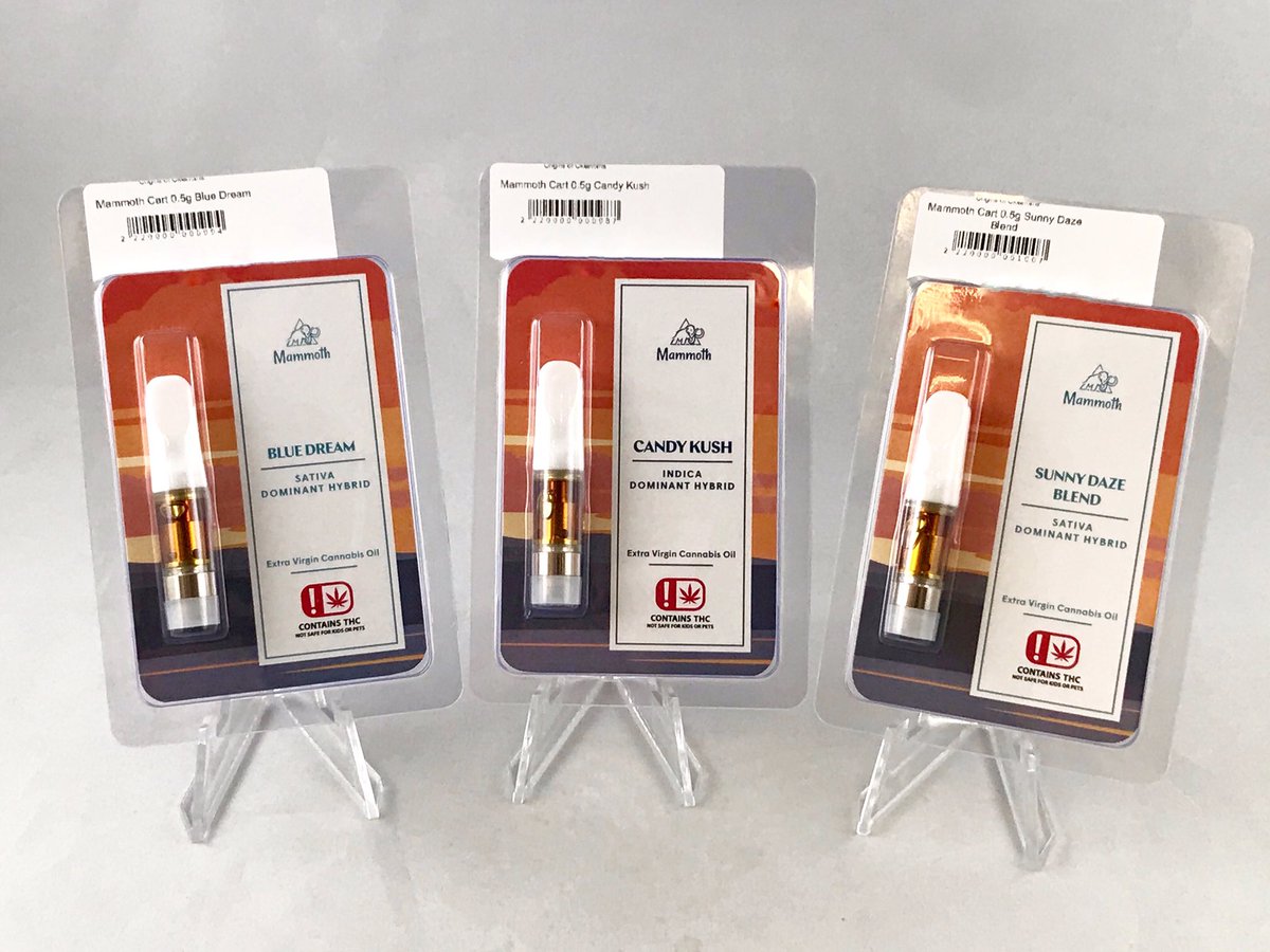 originsok's tweet photo. If you haven’t given @OkcMammoth a try, you’re truly missing out on quality cartridges. They take premium greenhouse flower from @reddirtsungrown &amp; turn it into handcrafted, CO2 extracted, medicinal gold. Full panel testing from day 1, all results on the back! Get yours today!! https://t.co/UTXe7V84wB