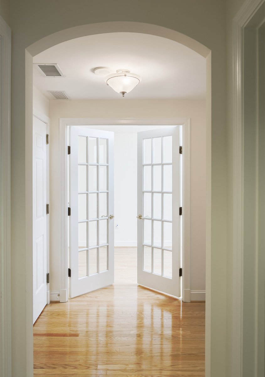 KennedyWarrenA's tweet photo. Could this be your new home? Schedule a tour today! https://t.co/rzHFK9c0VU