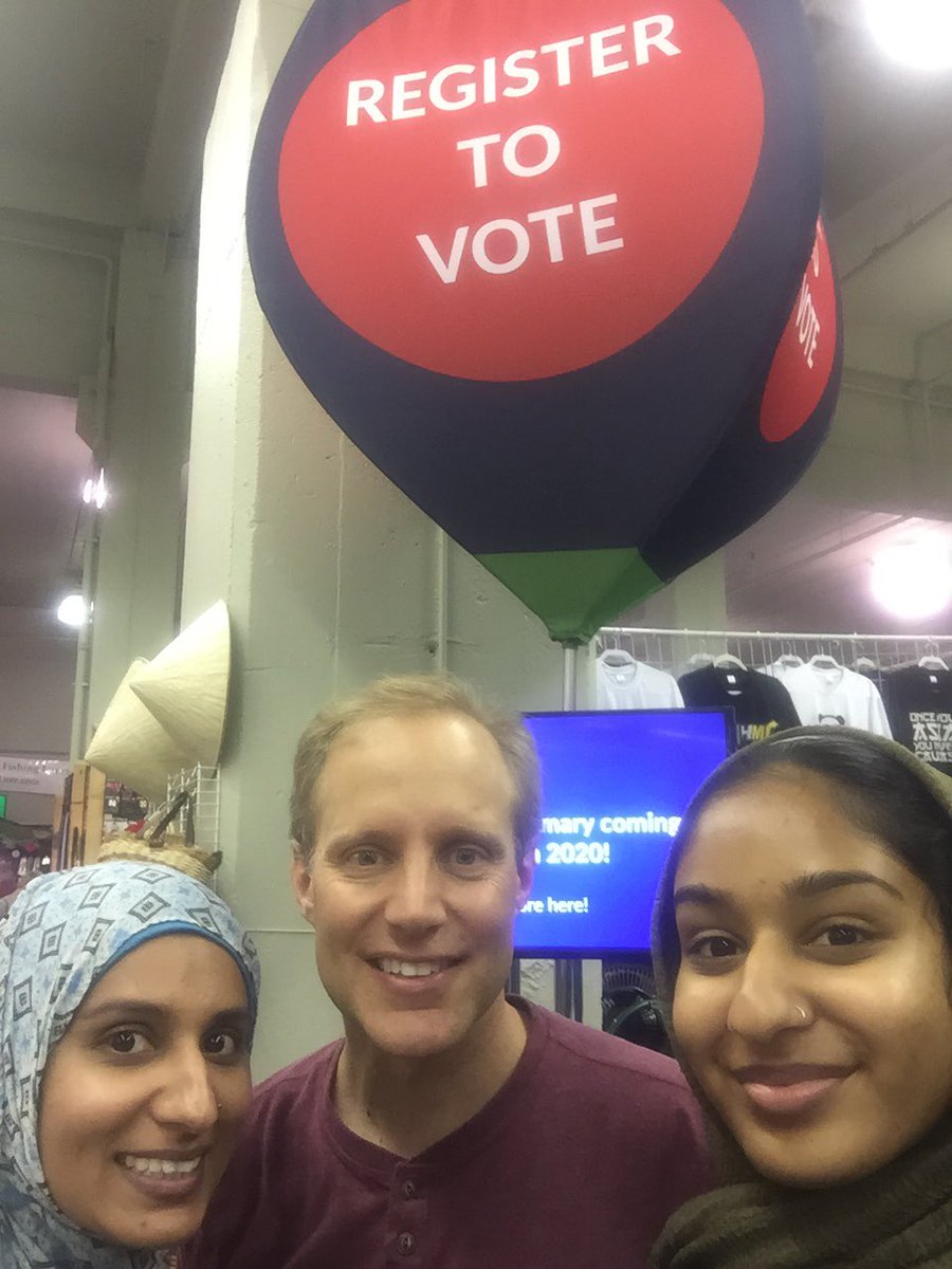 MNSteveSimon's tweet photo. Just hanging out with volunteers at our SOS booth in the Grandstand at the State Fair. Good conversations with voters and future voters. https://t.co/sPuqvGtVLU