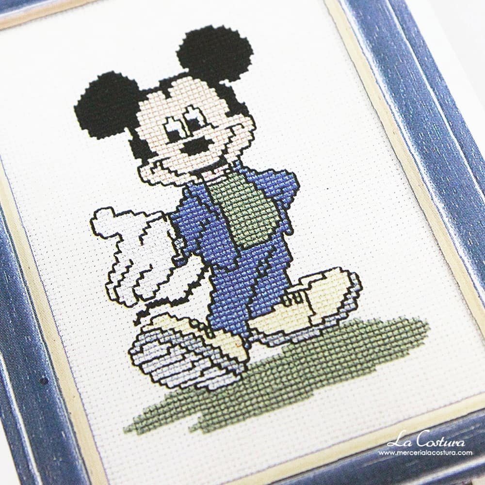 La Costura Nos Ha Dado Por Bordar Un Poquitin Mientras Vemos La Tele Y Estos Kits Son Adorables Para Rodear A Tu Peque Kit Punto De Cruz Mickey La Costura Nos Ha Dado Por Bordar Un Poquitin Mientras Vemos La Tele Y Estos Kits Son Adorables Para Rodear A Tu Peque Kit Punto De Cruz Mickey