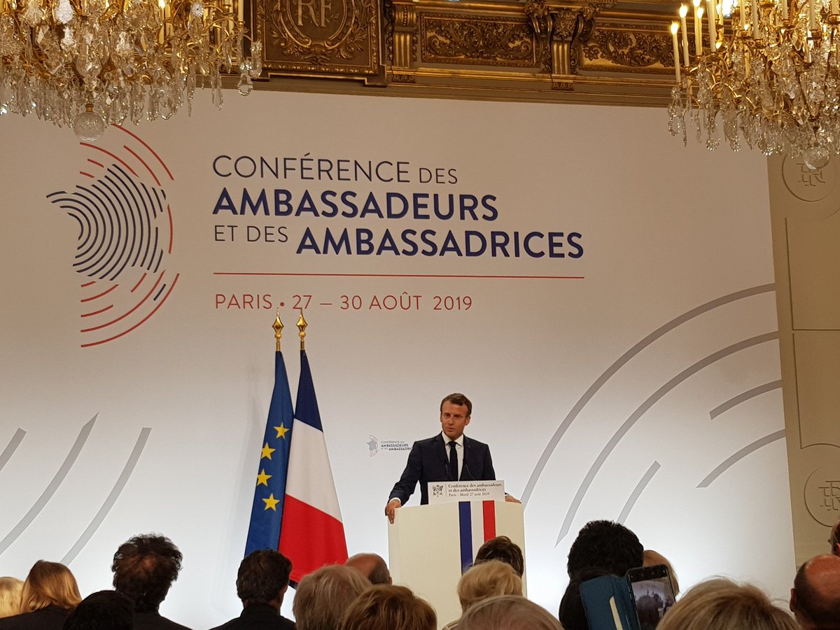 At the #AmbassadorsConference, opening speech of @EmmanuelMacron with 5 points:
1) France as a balancing power,
2) European sovereignty
3) Mediterranean & Africa
4) Multilateralism & common goods
5) Audacity as a method https://t.co/9pDXKrd3lx