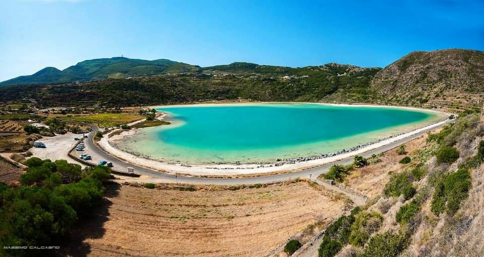 CasaLettori's tweet photo. Domani continueremo con il gioco letterario artistico e fotografico 

#BricioleDAgostoCon a #CasaLettori 

Pantelleria

Qualche RT? Grazie https://t.co/VSEMT17nRV
