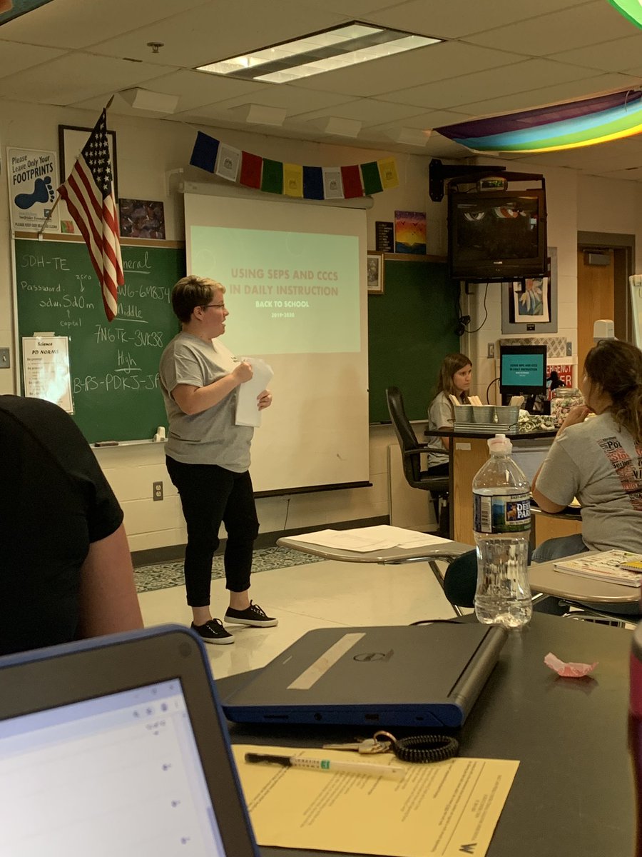 MrsSaraWelch's tweet photo. Poco leading some PD 🥳#wocoteach @WorcesterSystem @jenifer_rayne @huffy3420 https://t.co/aQePEgItix