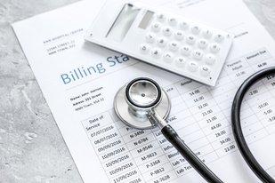 PhysiciansMoney's tweet photo. #Healthcare costs are often the source of trouble for many patients, which is why you need to have clear communication with them about what they should expect.

https://t.co/HUTnxWEotp https://t.co/BBegsF3y4H