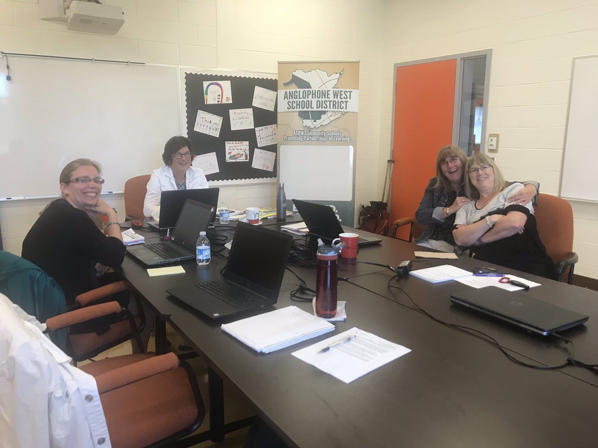 LeolaLangille's tweet photo. Great day of catching up with fellow community school coordinators! @ASDWLimelight #asdwcommunityschools https://t.co/gMyEGWLWhf