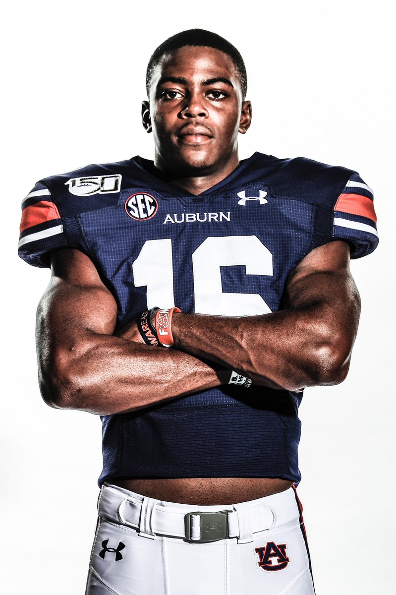 CoachAlexMathis's tweet photo. And they told us their offers were fake. #youknowwhoyouare #yourestillwrong #haters #WDE https://t.co/z4gnGtr9ni
