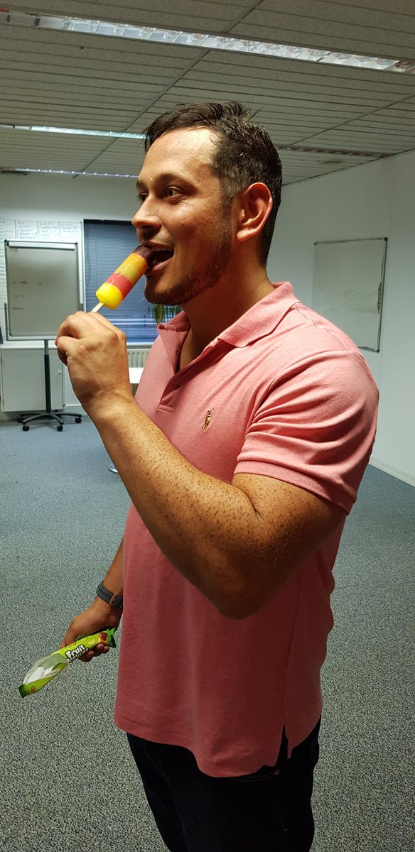 RebelRecruiters's tweet image. Ice pop + @devopsnotts = one happy Stuart

#devopsnotts #devops