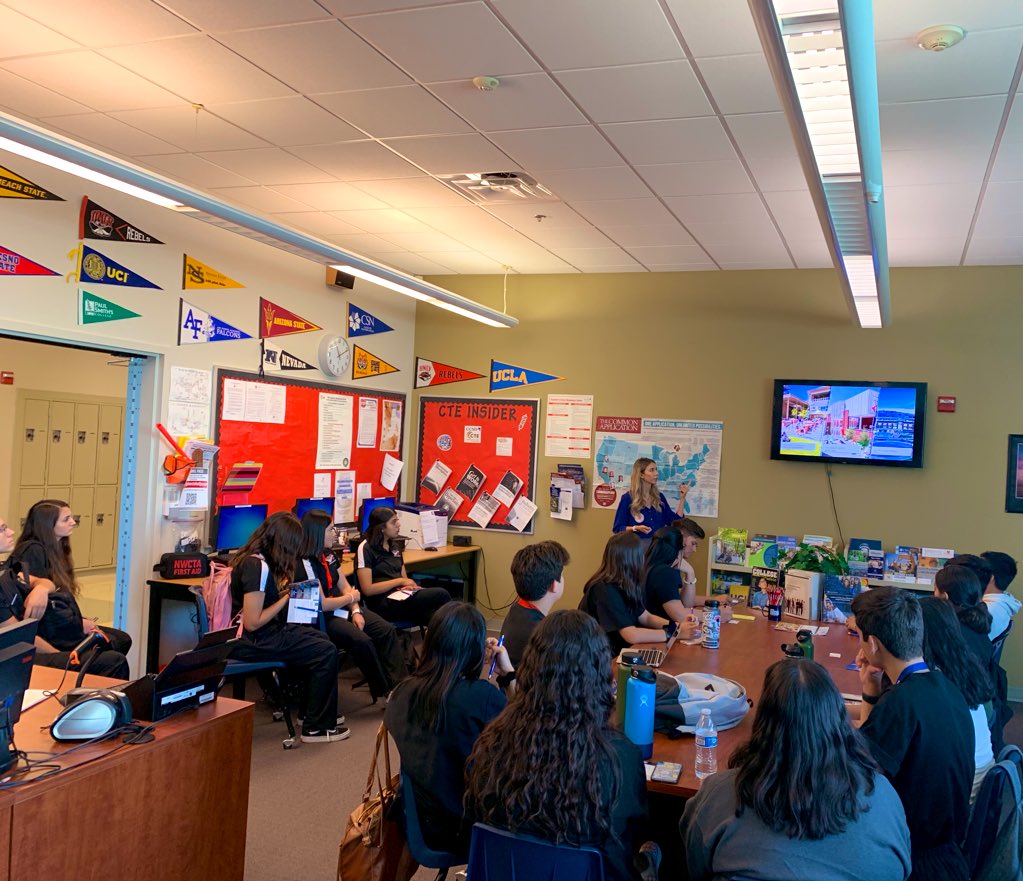 NwctaHawks's tweet photo. NWCTA launched our partnership visits today in our College/Career Center. Welcome UNR!  Thankyou Alexa &amp; Mr. Jackson @NVWolfPackVegas! @yvonhicksnwcta @CCSDMagnet @CTEinCCSD https://t.co/LhP1pm7EuN