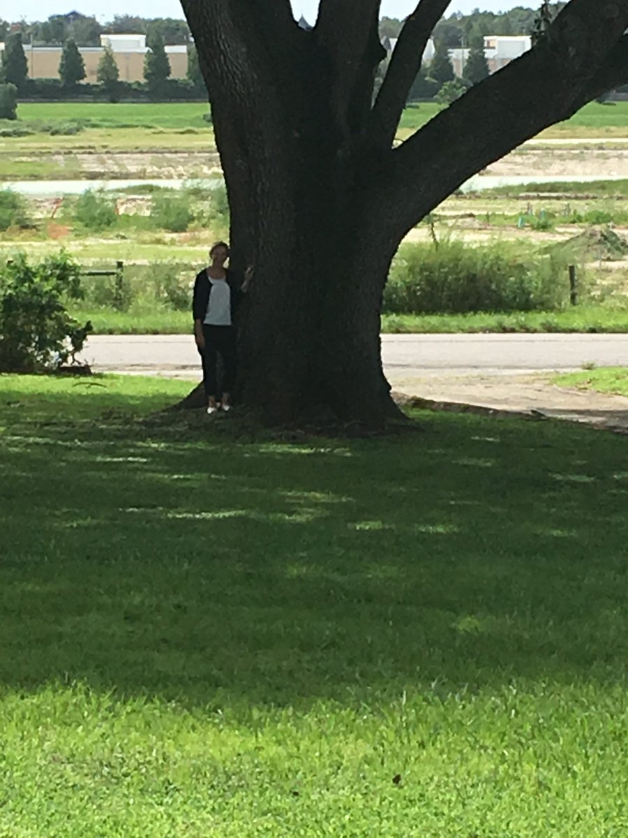 perimenpages's tweet photo. The yoga term "root to rise" inspired me to re-center myself in perimenopause. What are you doing for mental stability during this time of change?
#perimenopause #perimenopausepages #preparingforperimenopause #yogawithadriene #roottorise https://t.co/G21AJzmO1c https://t.co/dnQGpFLsXT