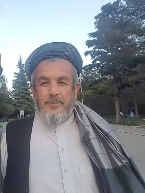 Bakhtarian's tweet photo. Victims of Taliban terrorists were brutally killed in cold blood after being captured along the Mazar-Kabul highway near Pul e Khumri. https://t.co/iR6jHN3wuG