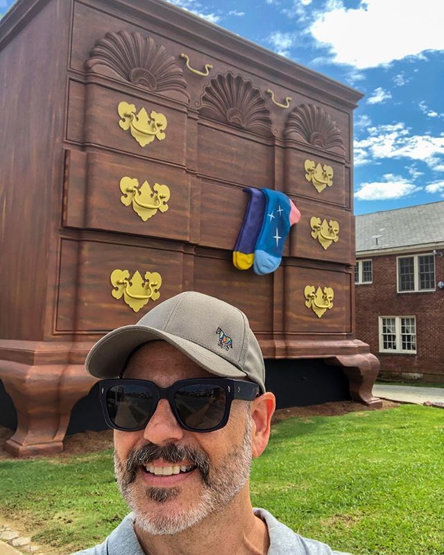 Visiting HPMKT is always such a fun endeavor!
.
.
.
#HPMKT2019 #Burtonjamesinc #Casualelegance #burtonjames #interiordesign #Design #HomeInspo #Interiors ift.tt/30HnY7w