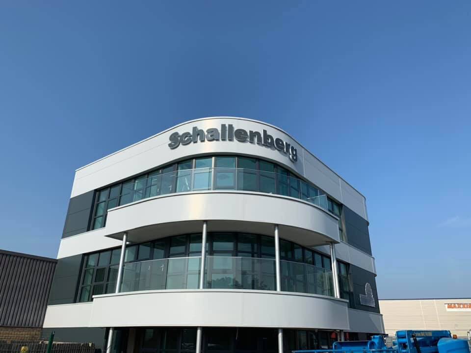 On the home run, all the nice finish touches now ! More updates to follow ... #schallenberg #felixstowe