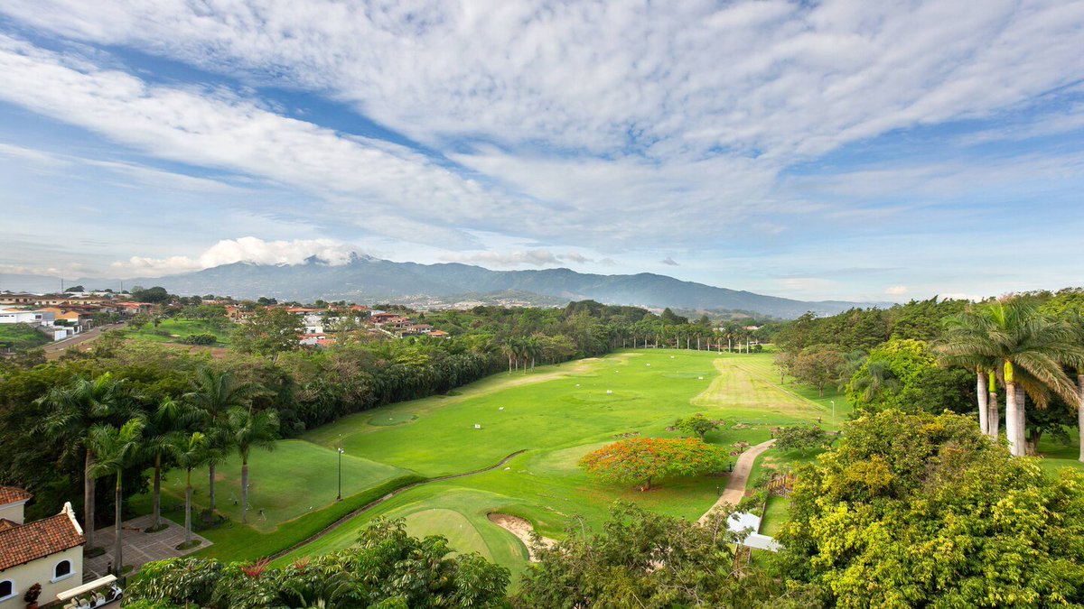MarriottCR's tweet photo. Good morning everyone 🌞https://t.co/zueMUXpf8D https://t.co/Igc6wdaoX8