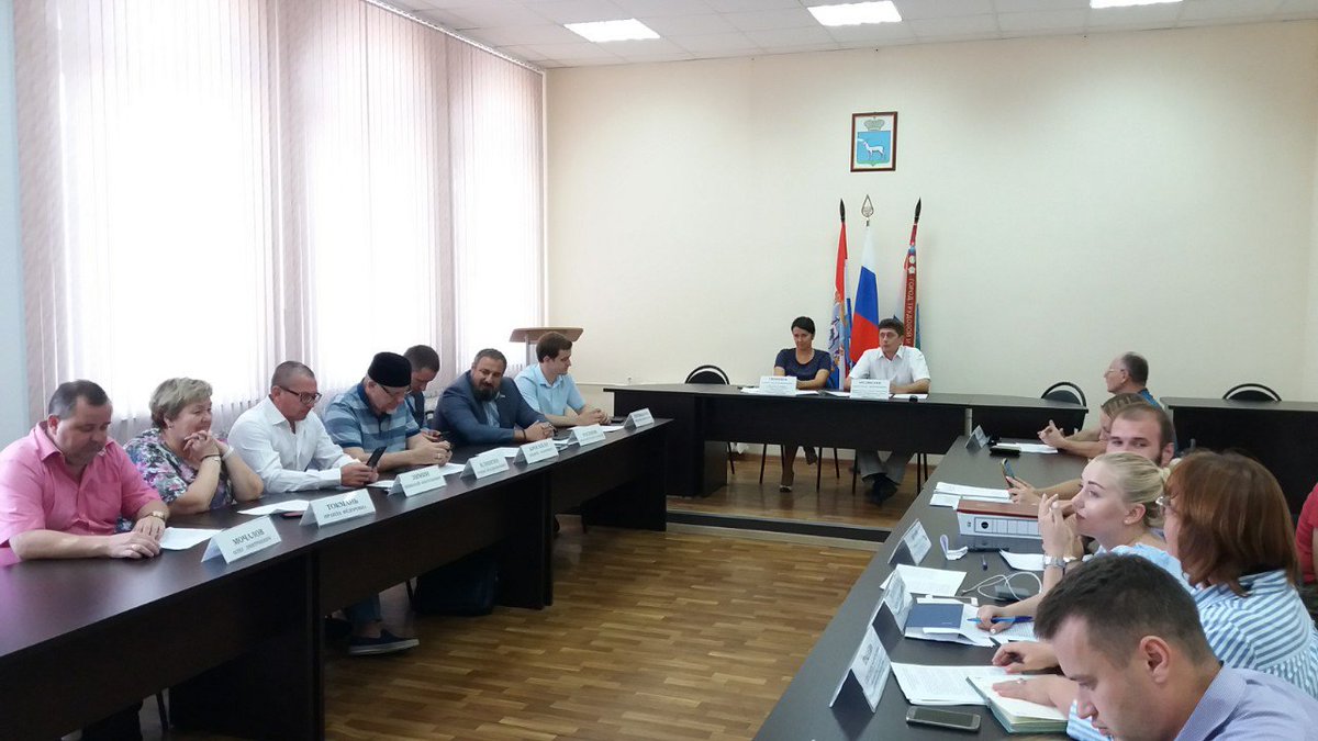 На комитете по соц.вопросам под председательством О.Тюминой <a href="/OTiumina/">Ольга Тюмина</a> заслушали отчет отдела по культуре и делам молодежи о проделанной работе за 1 полугодие 2019г. Депутаты внесли предложение о более активном привлечении к мероприятим самодеятельных творческих коллективов района