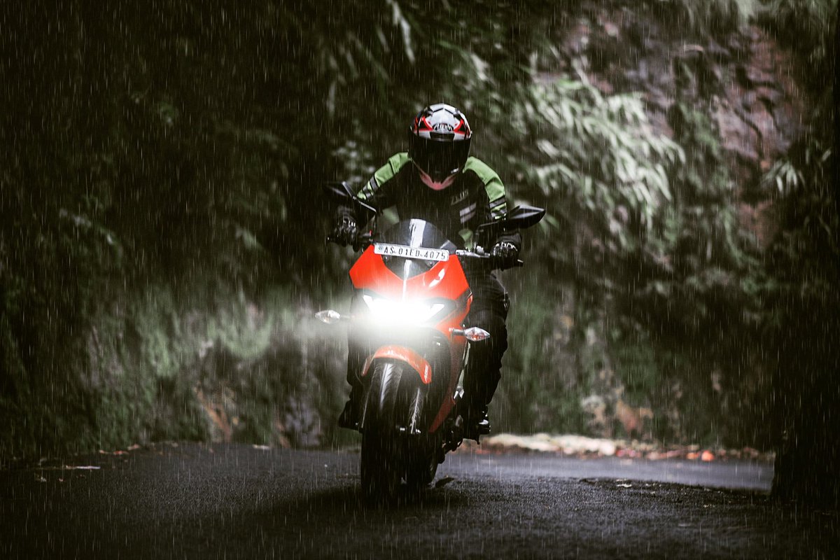 JohnSujitLama's tweet photo. If you don't ride in rain........
You don't ride.........

#xRide19 #AssamBikers #heromotocorp #xpulse200s #throttlesociety #motorcycle_mafia #motocross #motovlog #motorbike #motorcycles #motogp #bikersofinstagram #motocicleta #instamoto #motorcycleclub #motolife #lovetoride https://t.co/30rh86mHhq