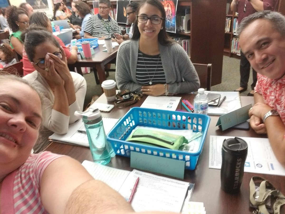 kmfarek's tweet photo. @HISD_ElemMath #hisdmath #hisdpreservice19 #hisdwestarea https://t.co/Ibfkk47TLD