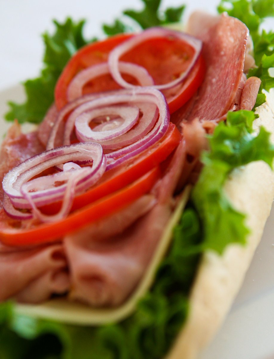 Harryskitchen's tweet photo. Come eat lunch at Harry's Deli or Grab and Go!
Gourmet Sandwiches • Soups • Salads • Take and Bake Dinners • Desserts • Wine
#Harrys #lbk #lunch #grabandgo #wine #delish https://t.co/5I7FXJomWK