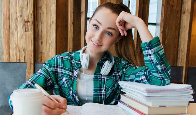 Crazy Perfect Life tweet media