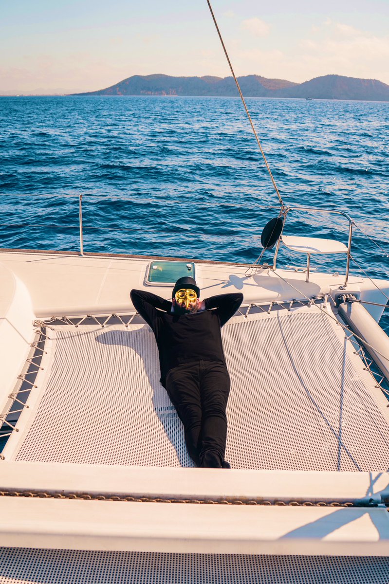Claptone_'s tweet photo. ✨ WORK LIKE A CAPTAIN, PLAY LIKE A PIRATE ⚓️🛥🎩 #IBIZA https://t.co/ueZ6dosgXM