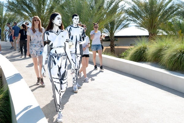 Illusion Contest tweet media